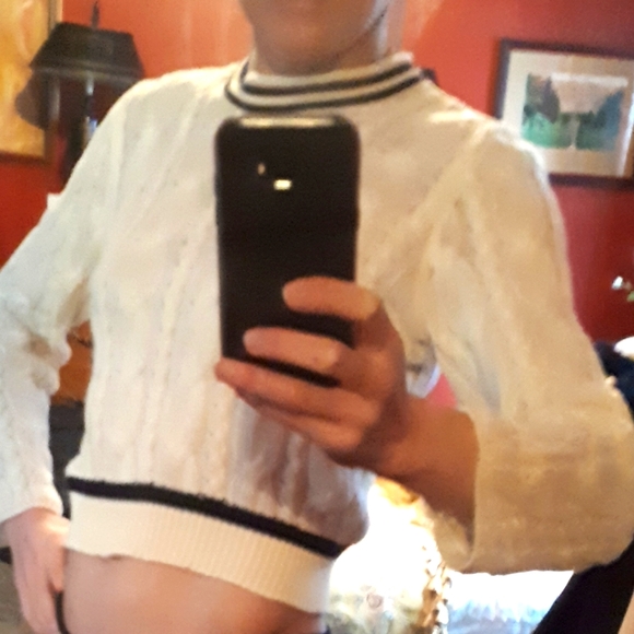 Vintage Blumarine cropped sweater - Picture 2 of 6